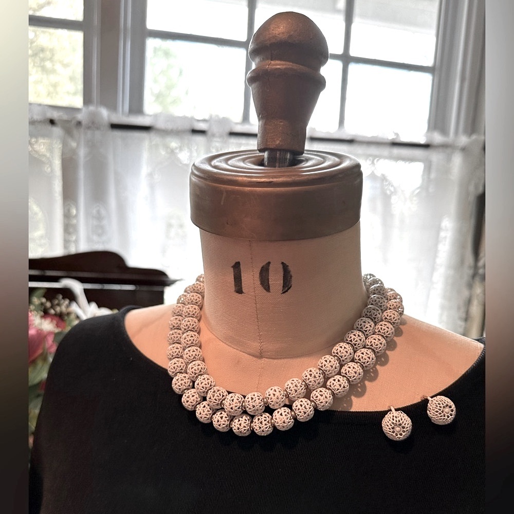 Vintage 1960s Monet spectacular set of white filigree earrings and necklace.